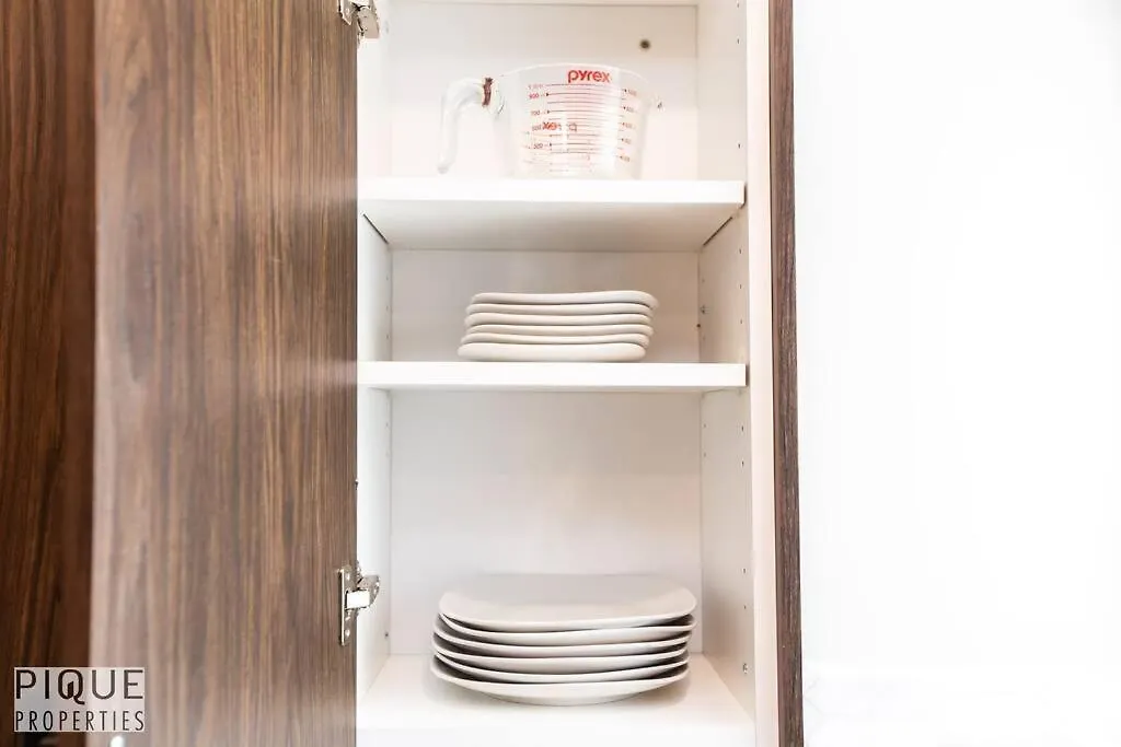 דירות אדמונטון Park Life Retreat - King Bed - Pet Friendly - Sleeps 6 0*,